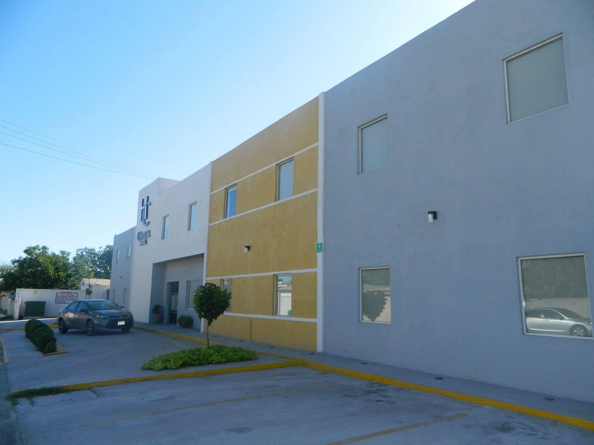 מונקלובה Capital Hotel מראה חיצוני תמונה